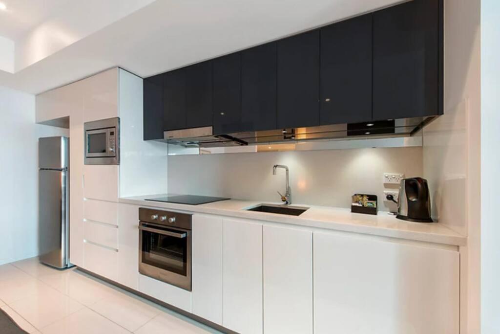Paradise Lights - Privately Managed Luxury On Hilton Surfers Paradise Free Carpark *