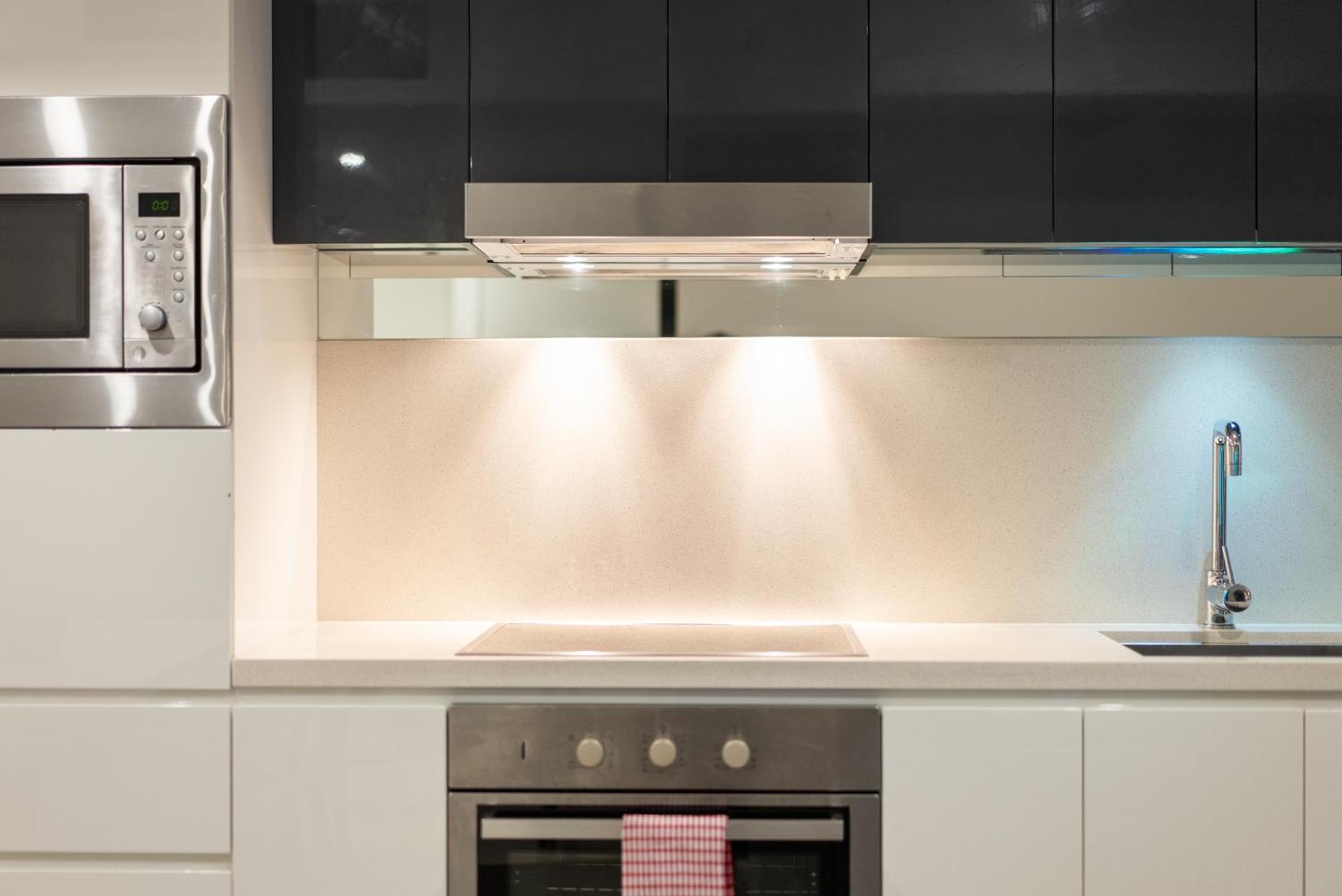 Apartment Paradise Lights - Privately Managed Luxury On Hilton Surfers Paradise Free Carpark *