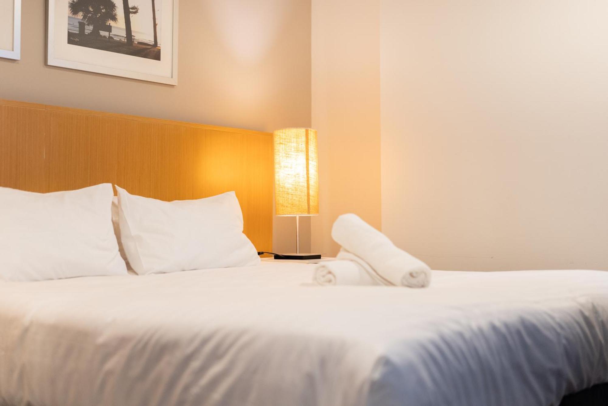 Apartment Paradise Lights - Privately Managed Luxury On Hilton Surfers Paradise Free Carpark Gold Coast